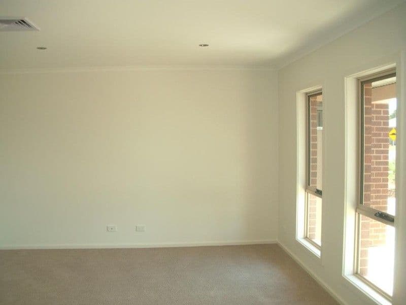 4 Anne Cox Drive, RED CLIFFS VIC 3496, Red Cliffs - Thumbnail 3
