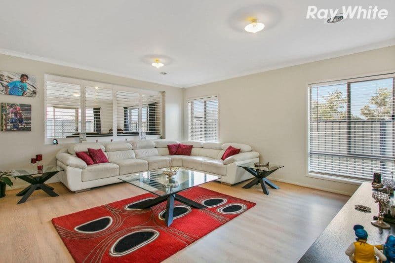 50 Arbourlea Boulevard, Cranbourne North VIC 3977, Cranbourne North - Thumbnail 6