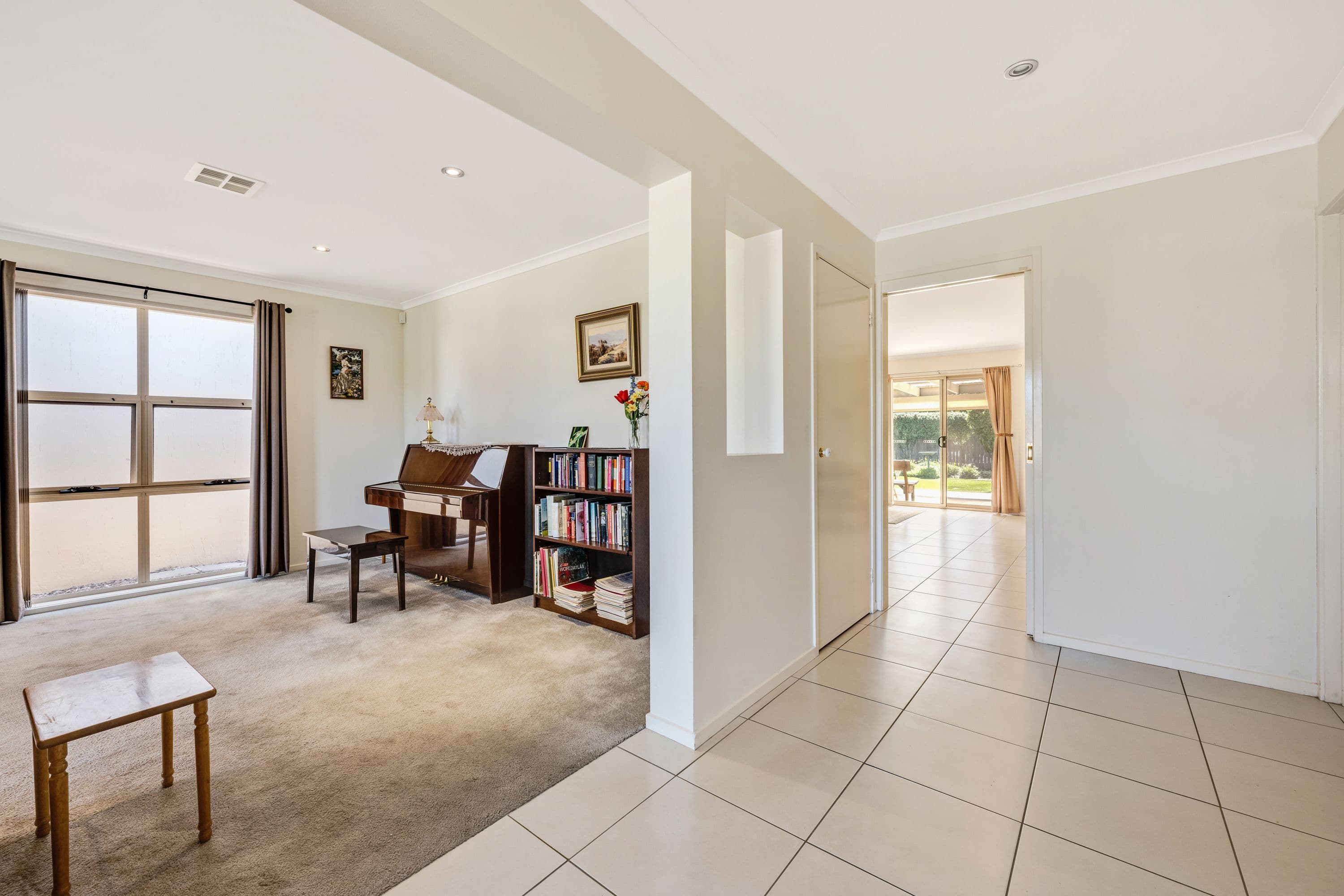16 Eldorado Street, Harrison ACT 2914, Harrison - Thumbnail 5