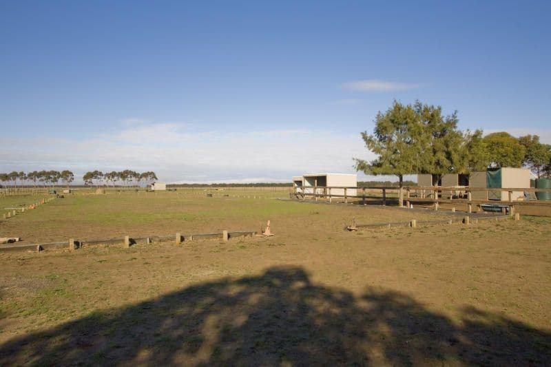 60 Darlington Drive, ANAKIE VIC 3221, Anakie - Thumbnail 3