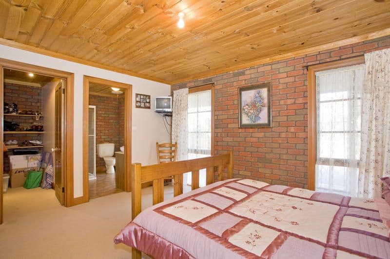 60 Darlington Drive, ANAKIE VIC 3221, Anakie - Thumbnail 7