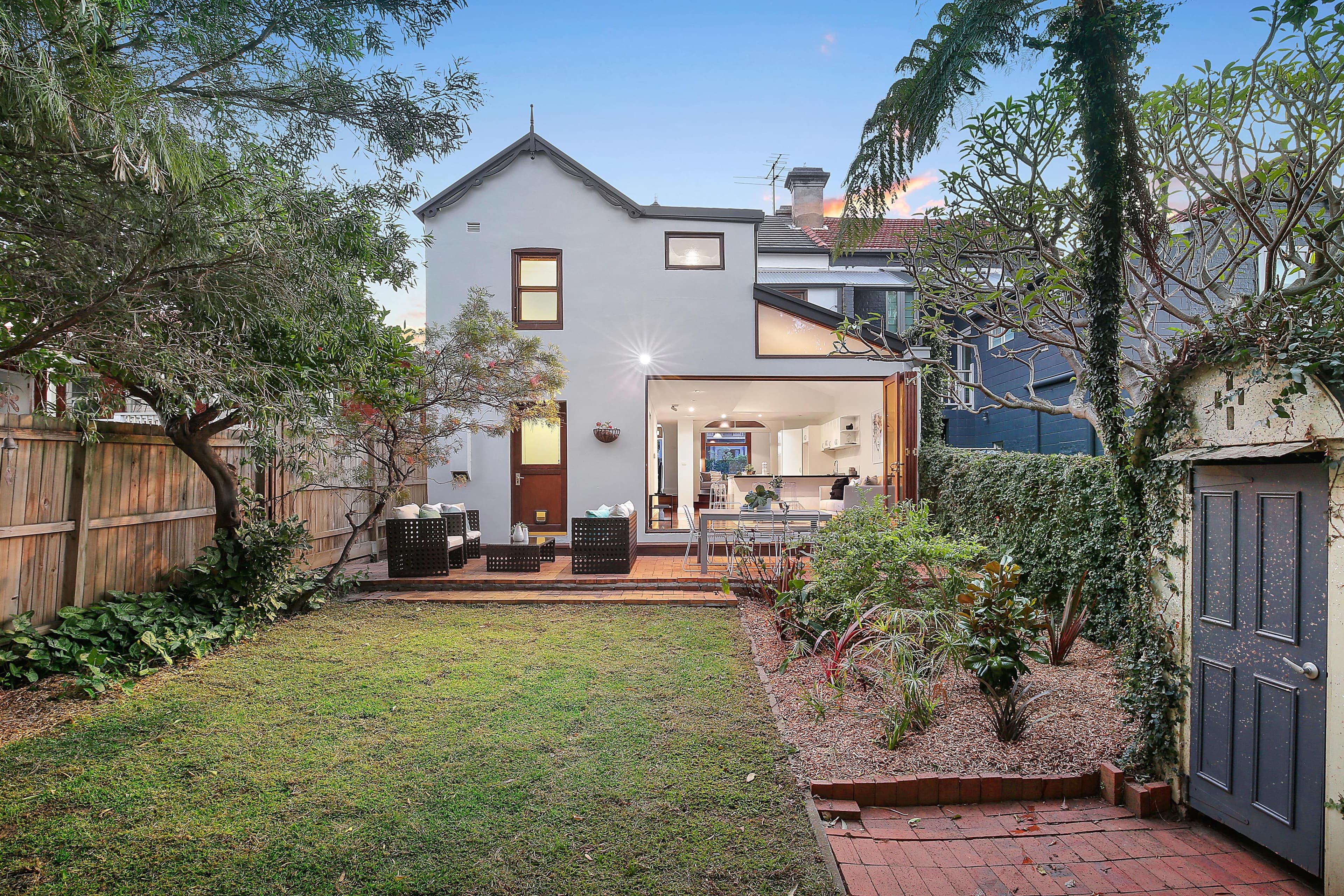 137 Cavendish Street, Stanmore - Image 1