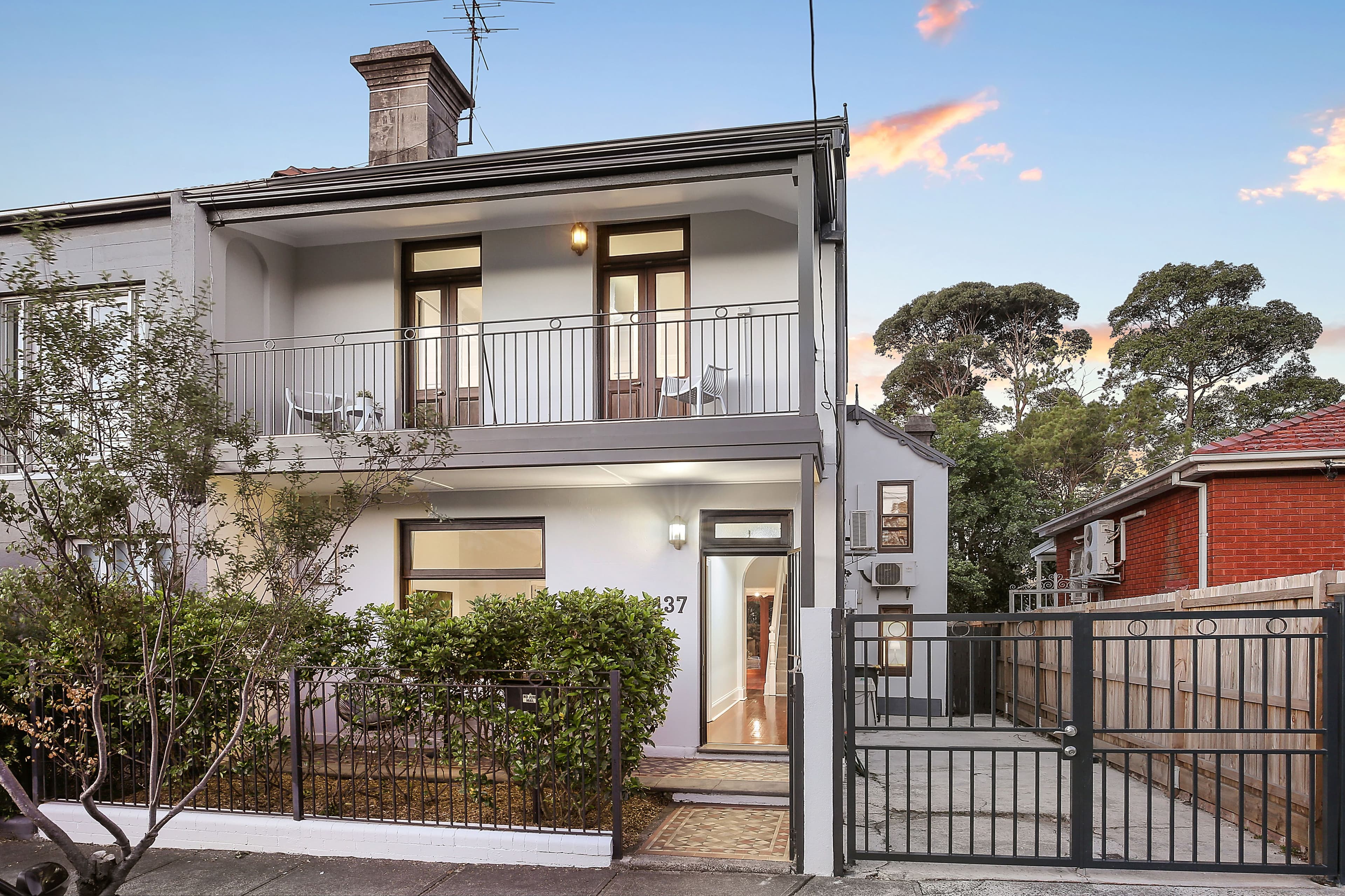 137 Cavendish Street, Stanmore - Thumbnail 2