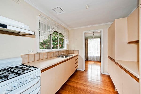 23 Dunvegan Crescent, MACLEOD VIC 3085, Macleod - Thumbnail 2