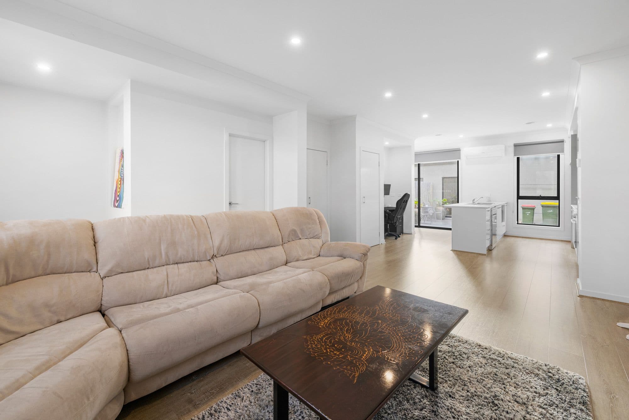 8 Nostrand Walk, Point Cook VIC 3030, Point Cook - Thumbnail 3