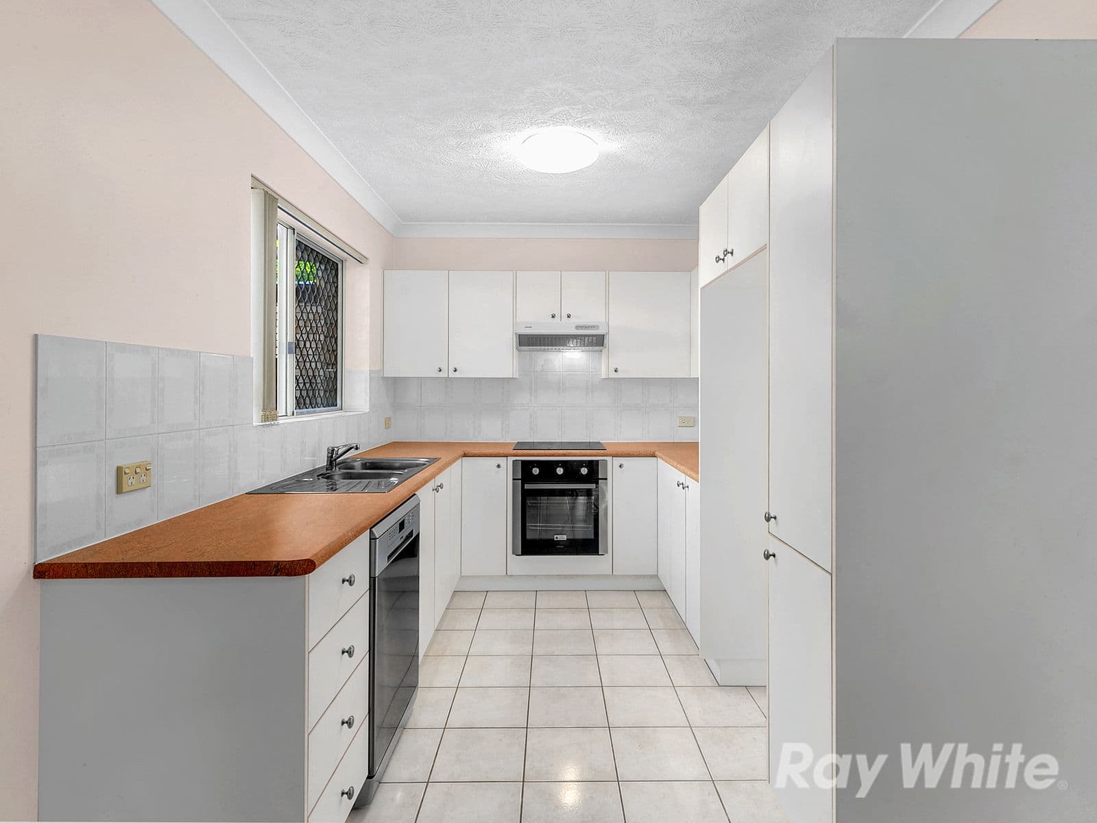 53 Bellevue Avenue, Gaythorne QLD 4051, Gaythorne - Thumbnail 3