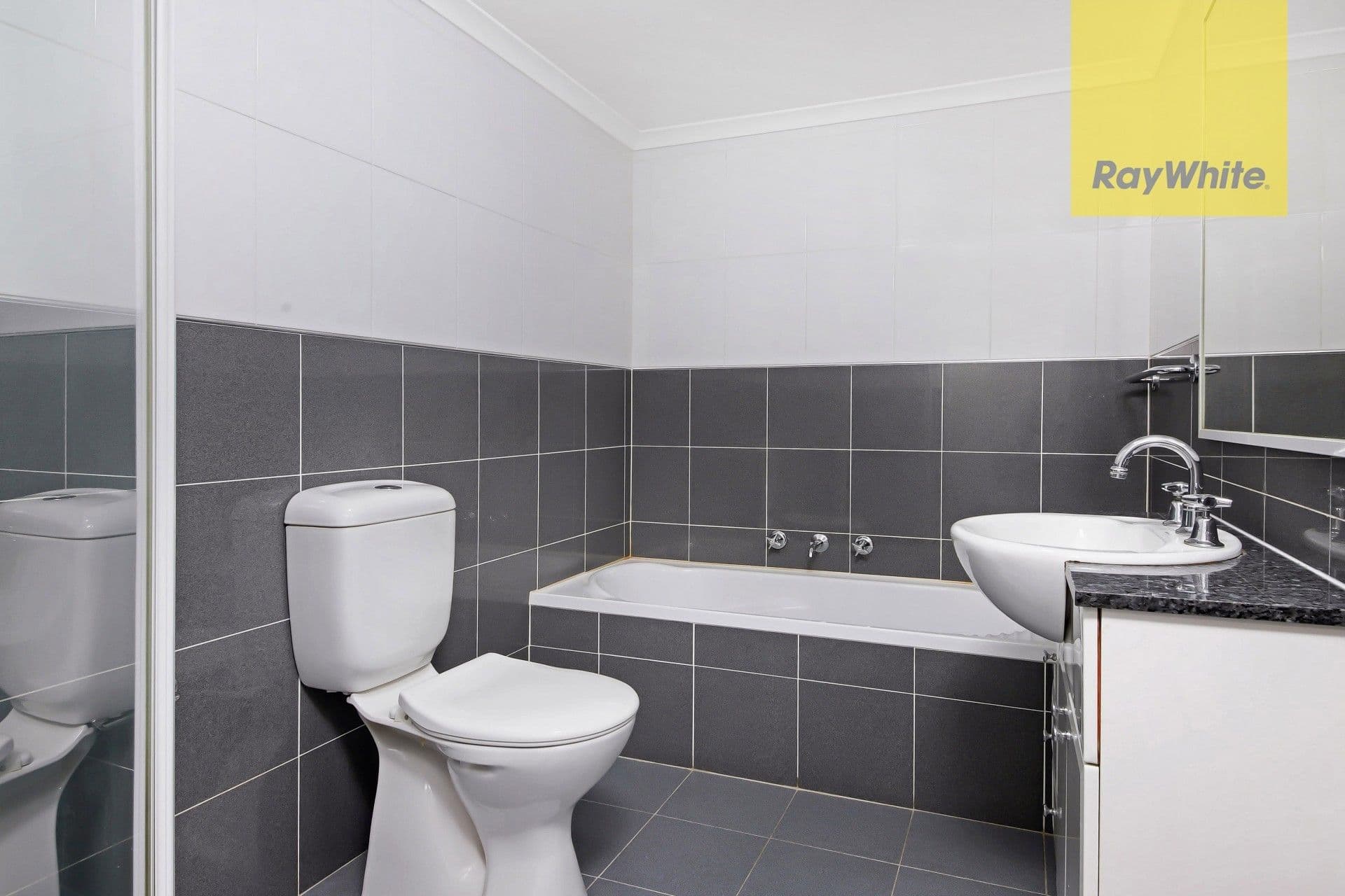 20-22 College Crescent, Hornsby NSW 2077, Hornsby - Thumbnail 7