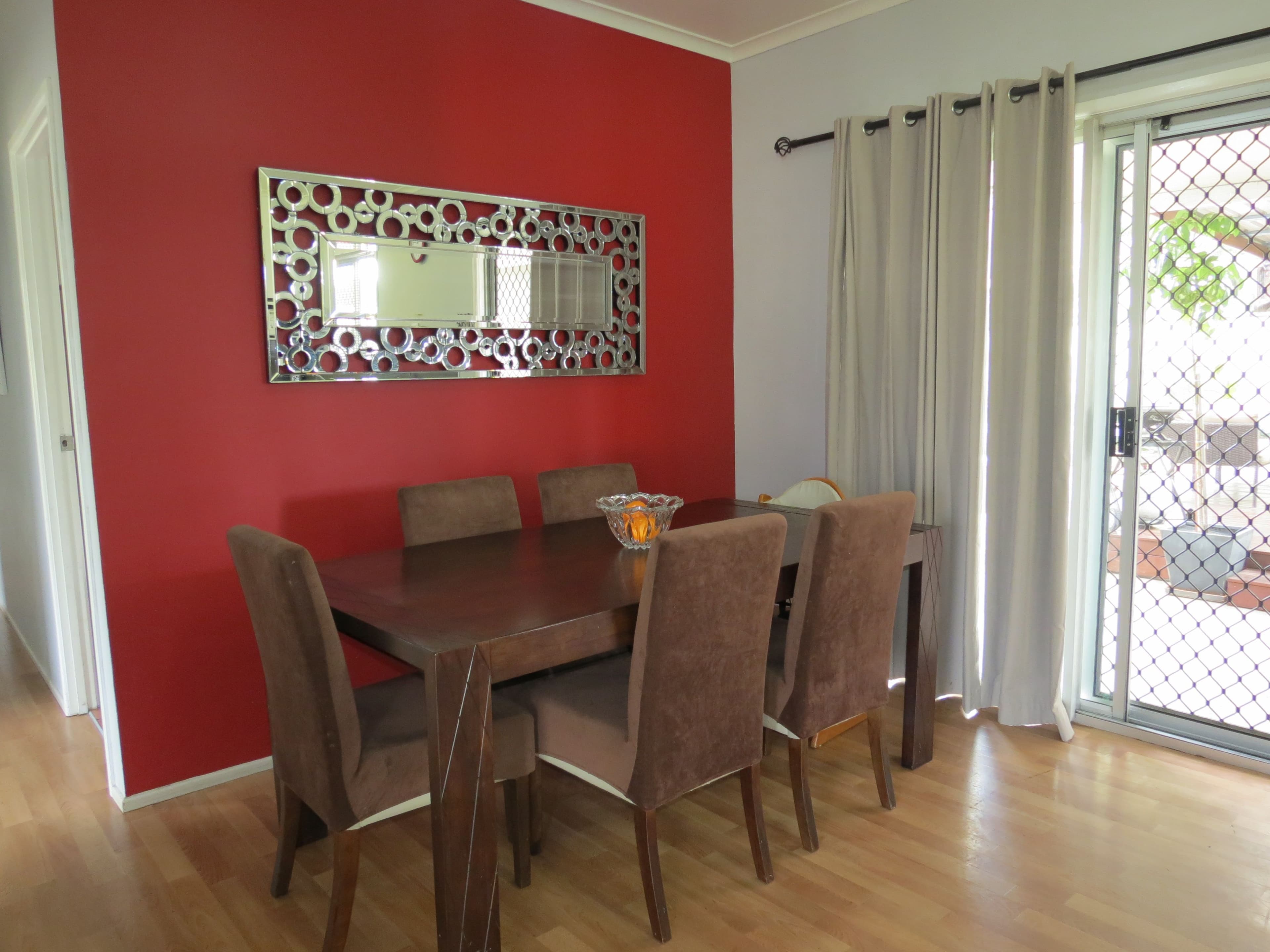 17 Garnet Street, Emerald QLD 4720, Emerald - Thumbnail 4