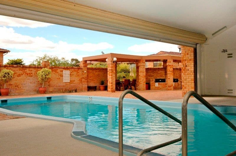 7 Harman Road, Sorrento WA 6020, Sorrento - Thumbnail 2