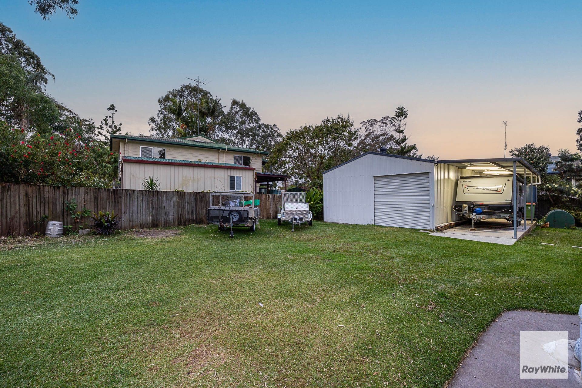 24 Vine Street, Redland Bay QLD 4165, Redland Bay - Thumbnail 8