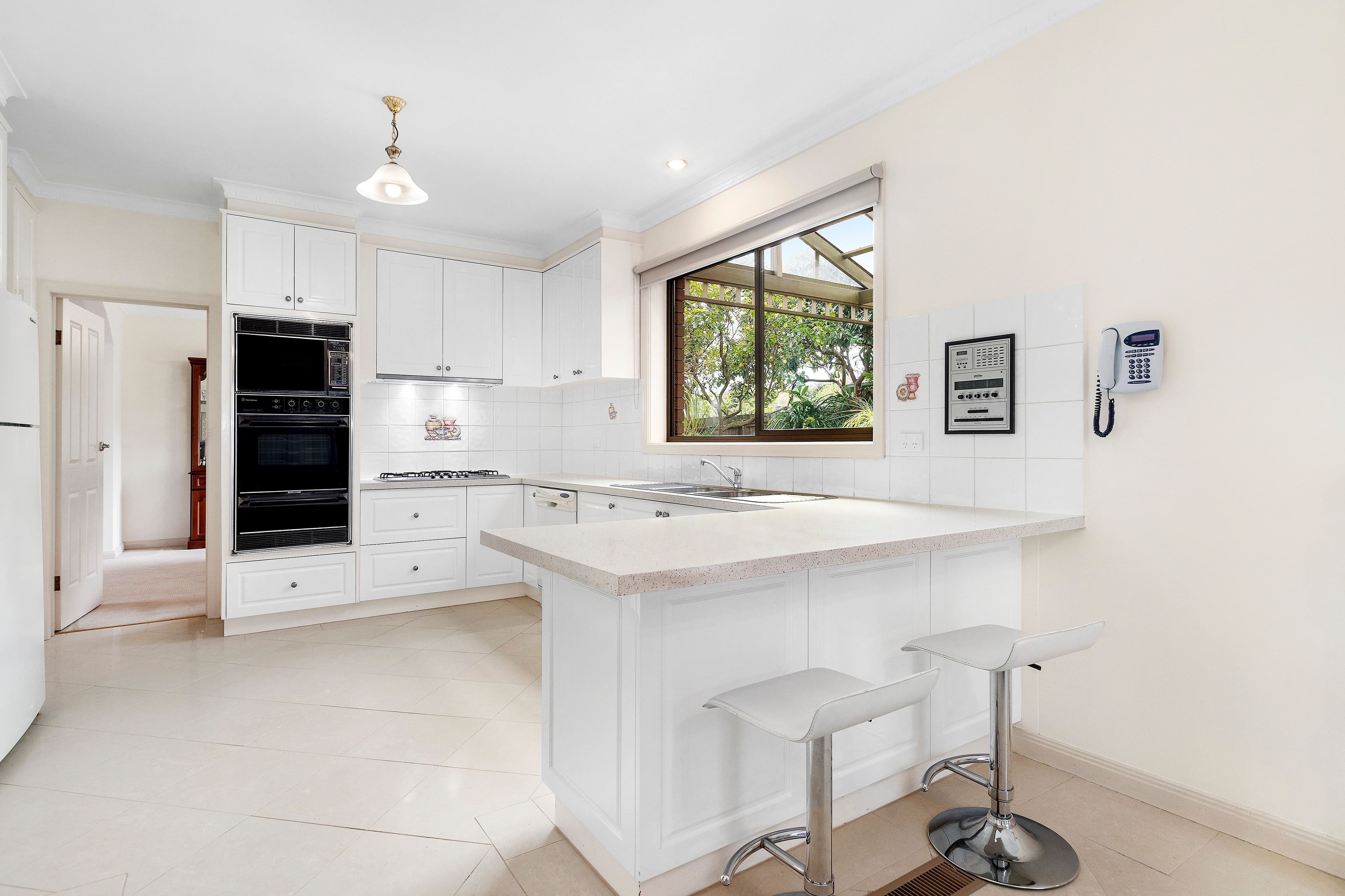 20 Stapley Crescent, Chadstone VIC 3148, Chadstone - Thumbnail 6