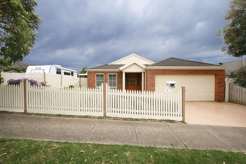 14 Regency Rise, CHIRNSIDE PARK VIC 3116, Chirnside Park - Thumbnail 2
