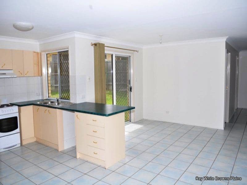 34 Capricorn Avenue, CRESTMEAD QLD 4132, Crestmead - Thumbnail 4