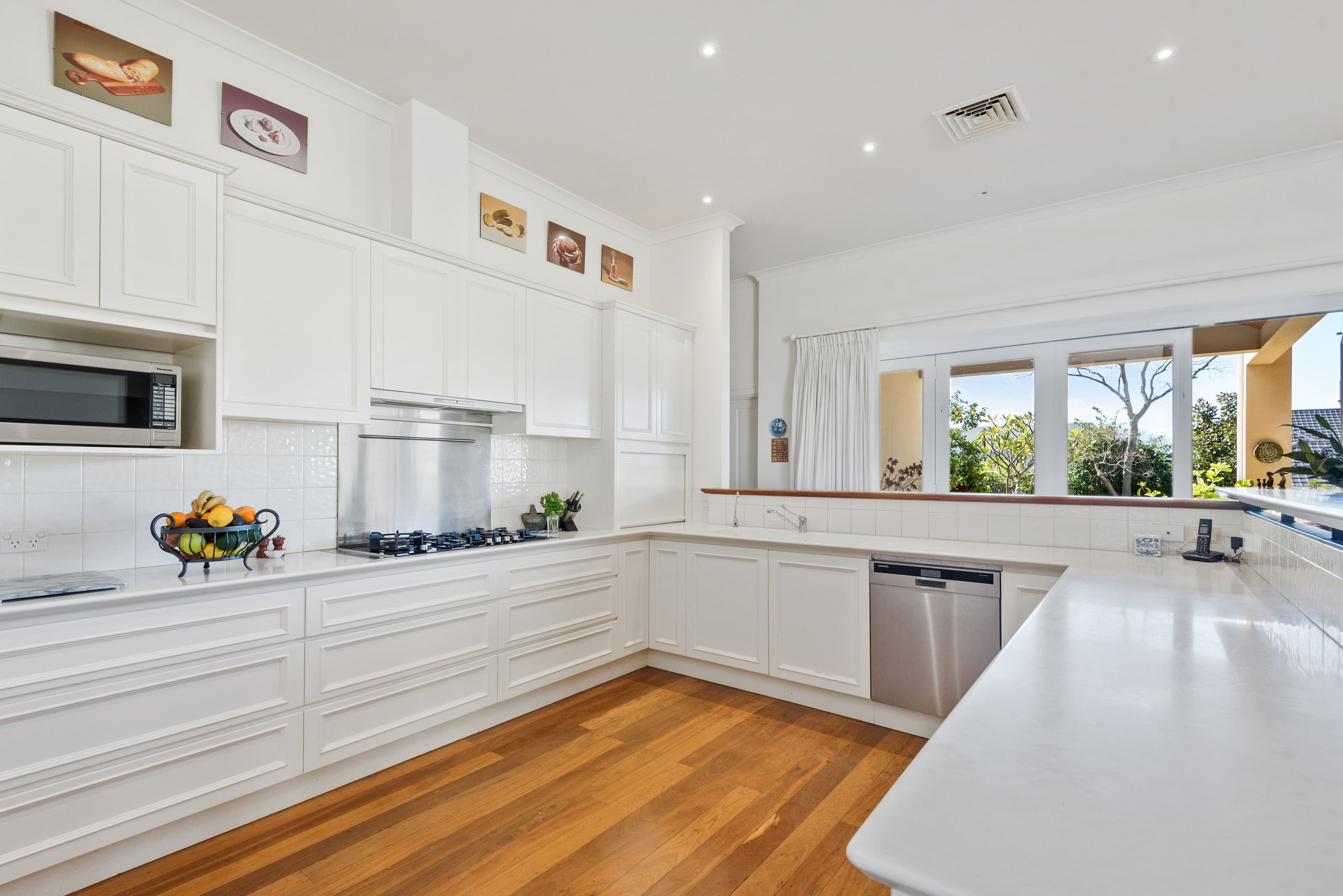 12 Brockman Avenue, Dalkeith WA 6009, Dalkeith - Thumbnail 2
