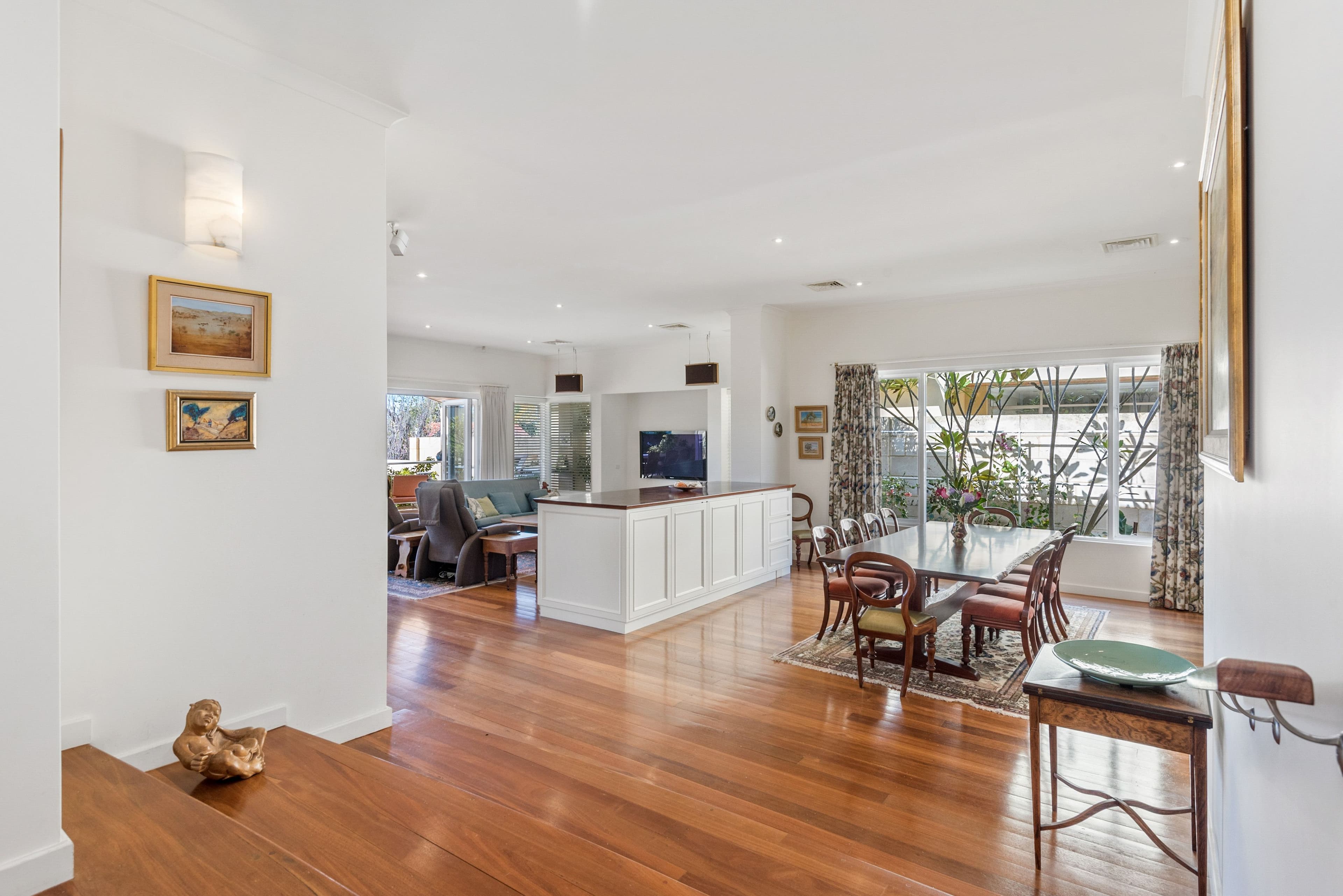12 Brockman Avenue, Dalkeith WA 6009, Dalkeith - Thumbnail 8