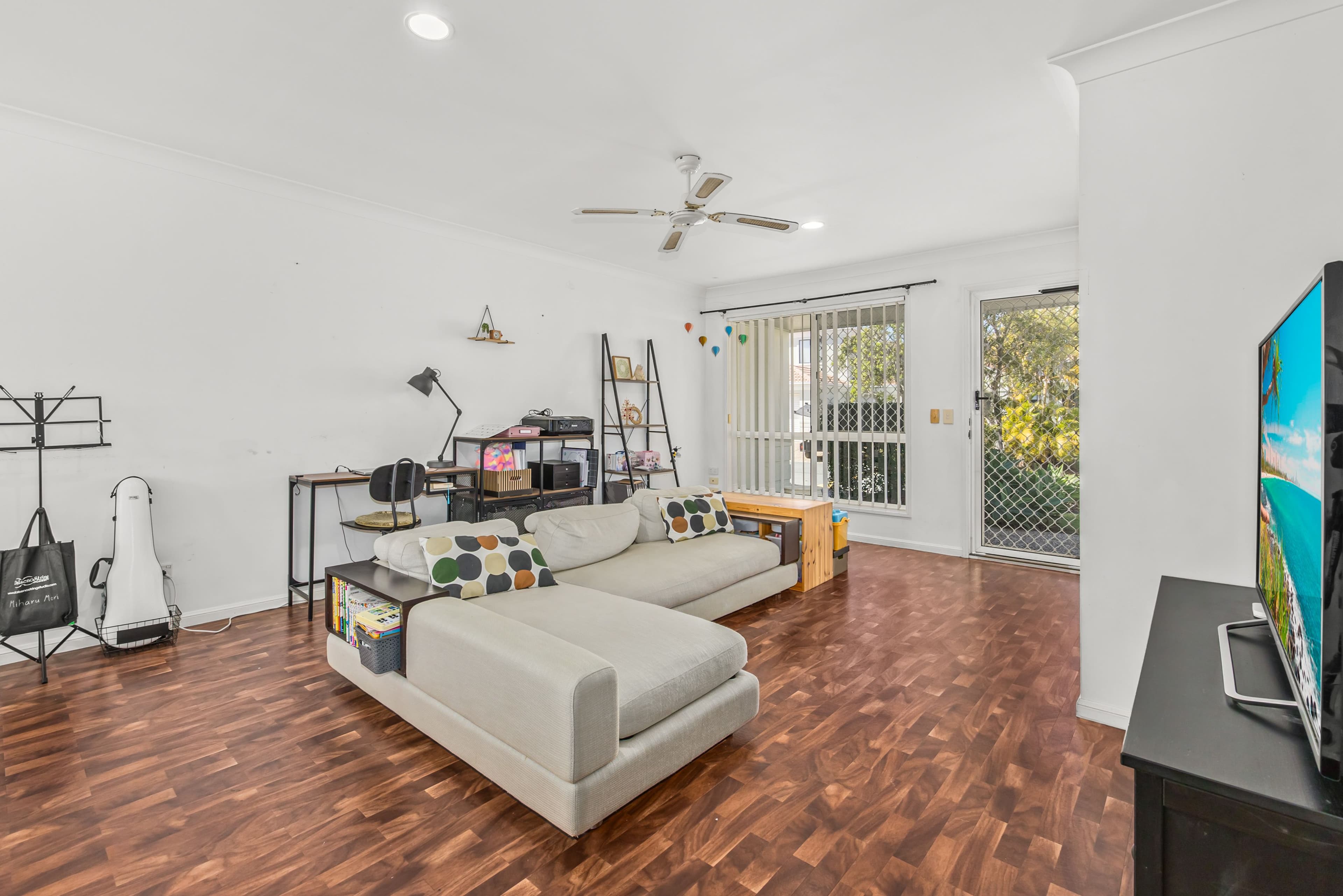8-10 Ghilgai Road, Merrimac QLD 4226, Merrimac - Thumbnail 4