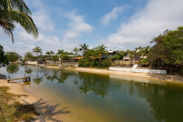 17 Pearl Key, BROADBEACH WATERS QLD 4218, Broadbeach Waters - Thumbnail 3