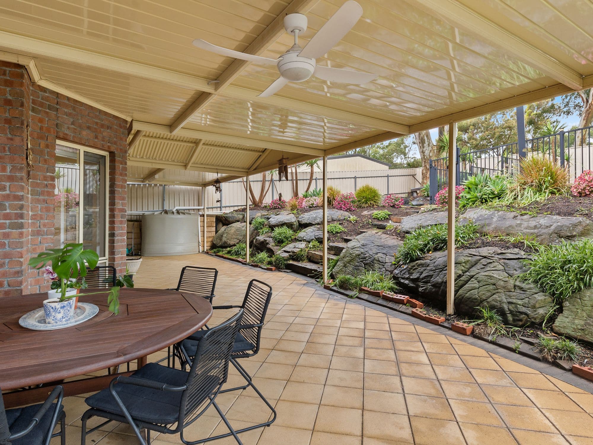 1A Southern Cross Drive, Happy Valley SA 5159, Happy Valley - Thumbnail 2