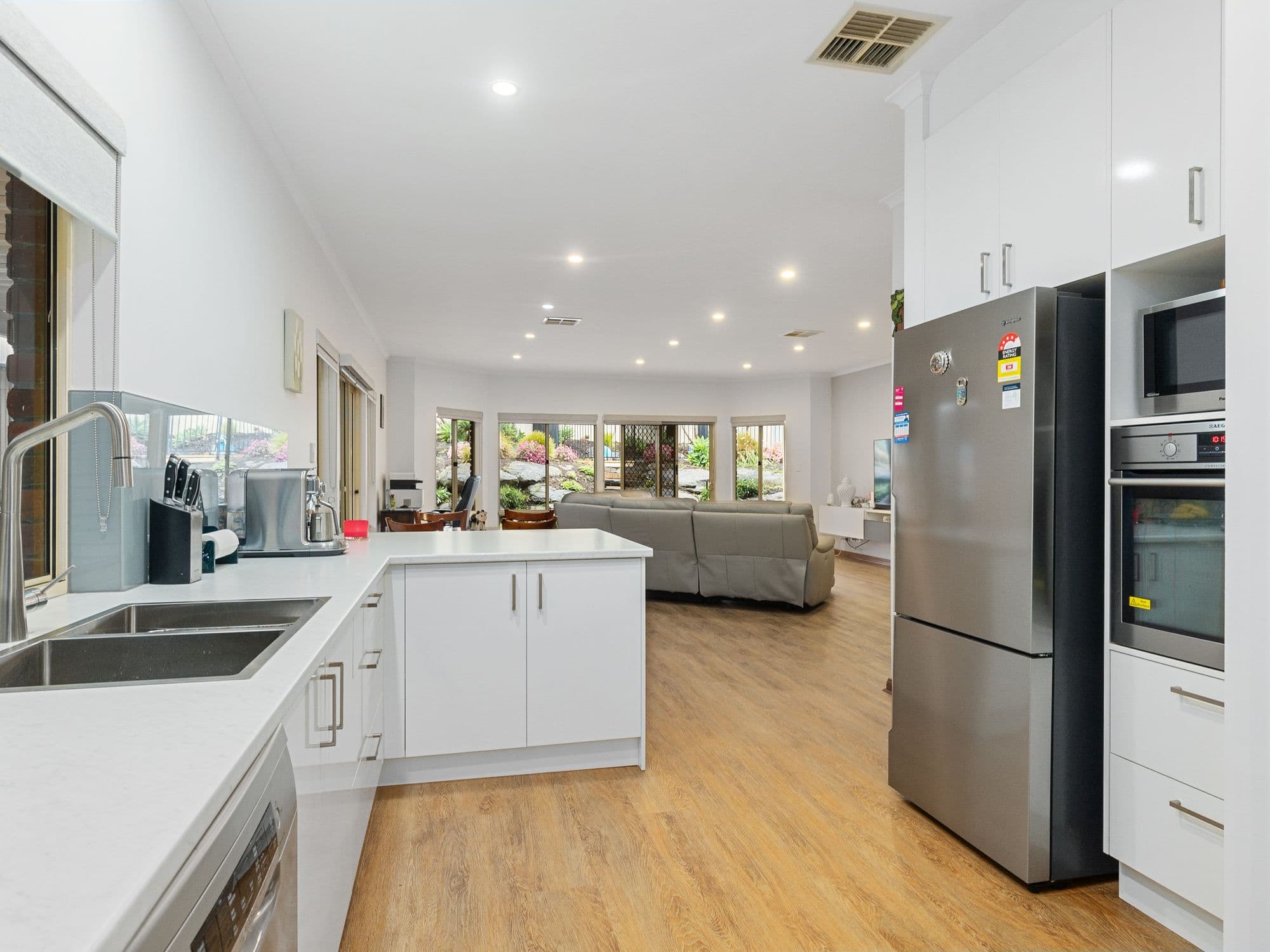 1A Southern Cross Drive, Happy Valley SA 5159, Happy Valley - Thumbnail 8