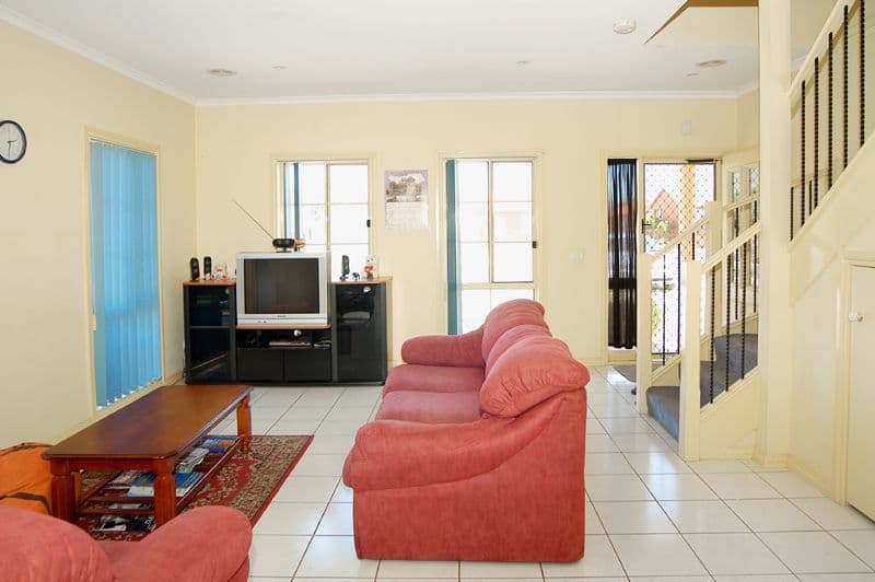 24 Rufus Street, EPPING VIC 3076, Epping - Thumbnail 2