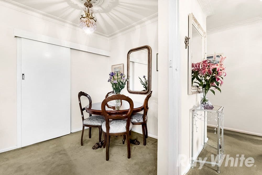 16 Marriott Parade, Glen Waverley VIC 3150, Glen Waverley - Thumbnail 2
