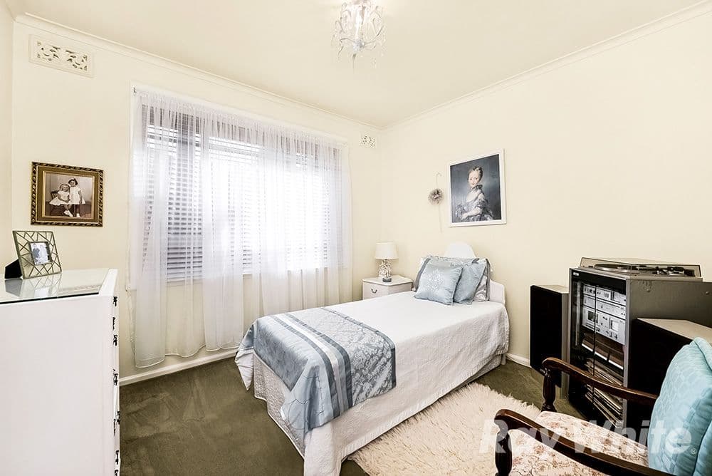 16 Marriott Parade, Glen Waverley VIC 3150, Glen Waverley - Thumbnail 8