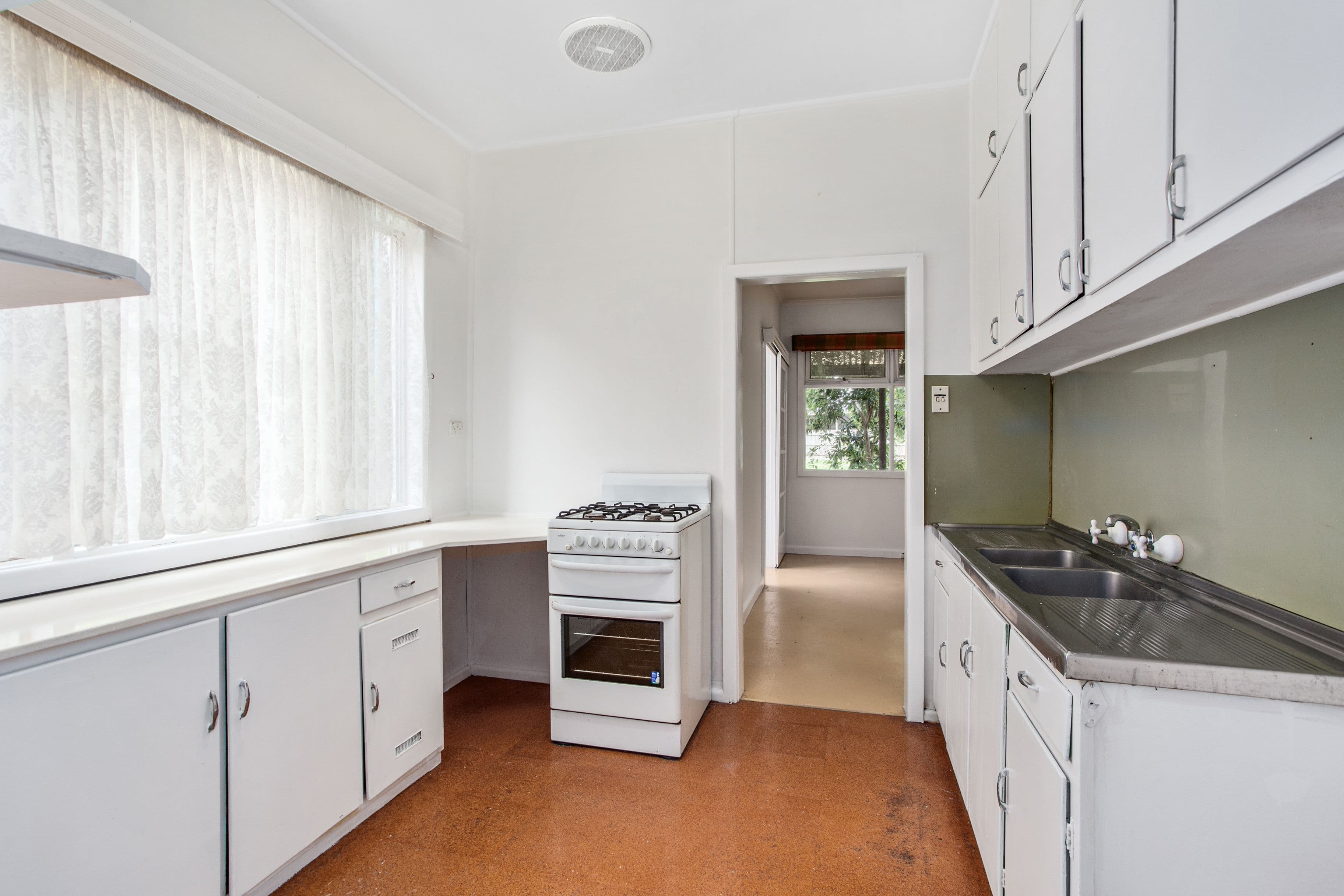 10 Walnut Street, Carnegie VIC 3163, Carnegie - Thumbnail 3