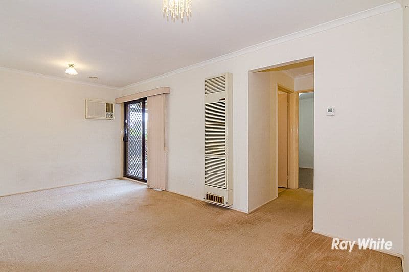 19 Eliza Street, CRANBOURNE NORTH VIC 3977, Cranbourne North - Thumbnail 4