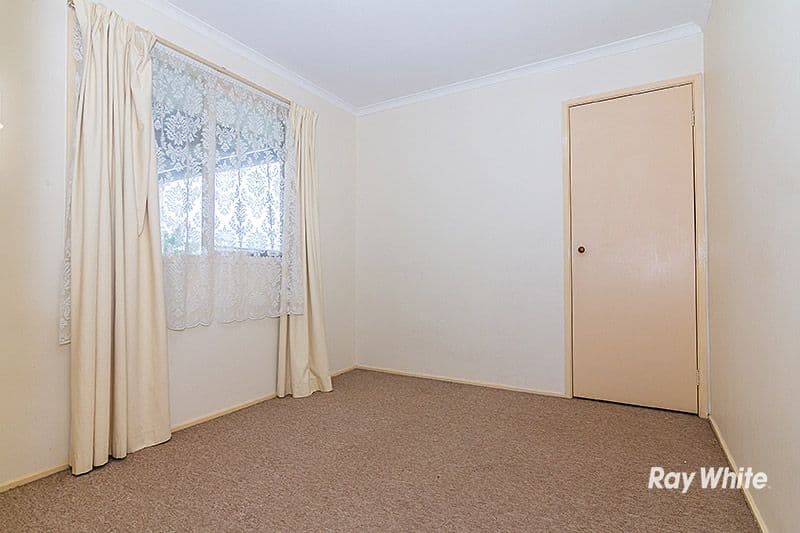 19 Eliza Street, CRANBOURNE NORTH VIC 3977, Cranbourne North - Thumbnail 8
