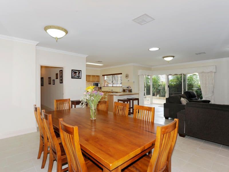25  Scotford Way, BALDIVIS WA 6171, Baldivis - Thumbnail 6