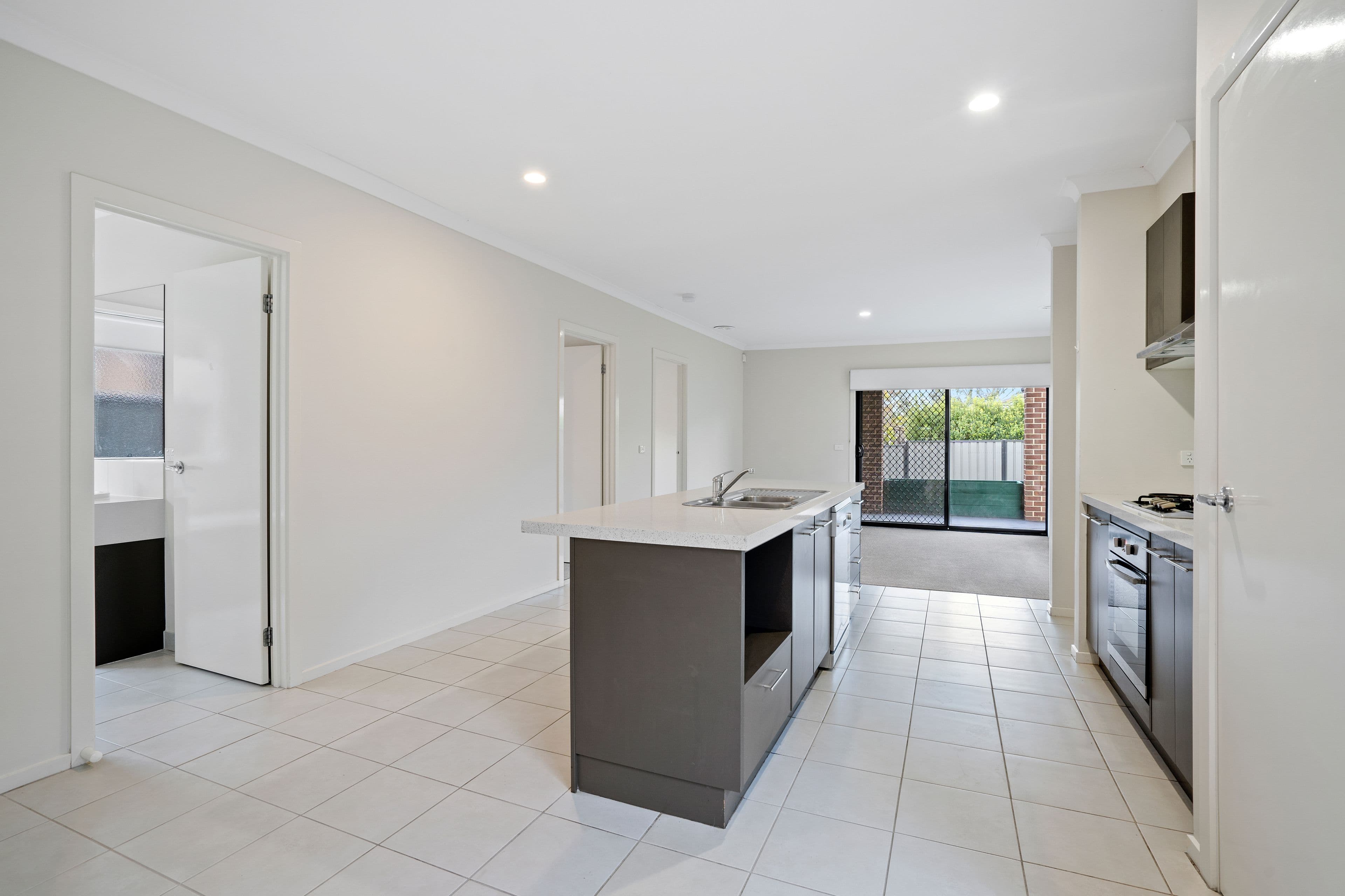 14 Connors Road, Mernda VIC 3754, Mernda - Thumbnail 3