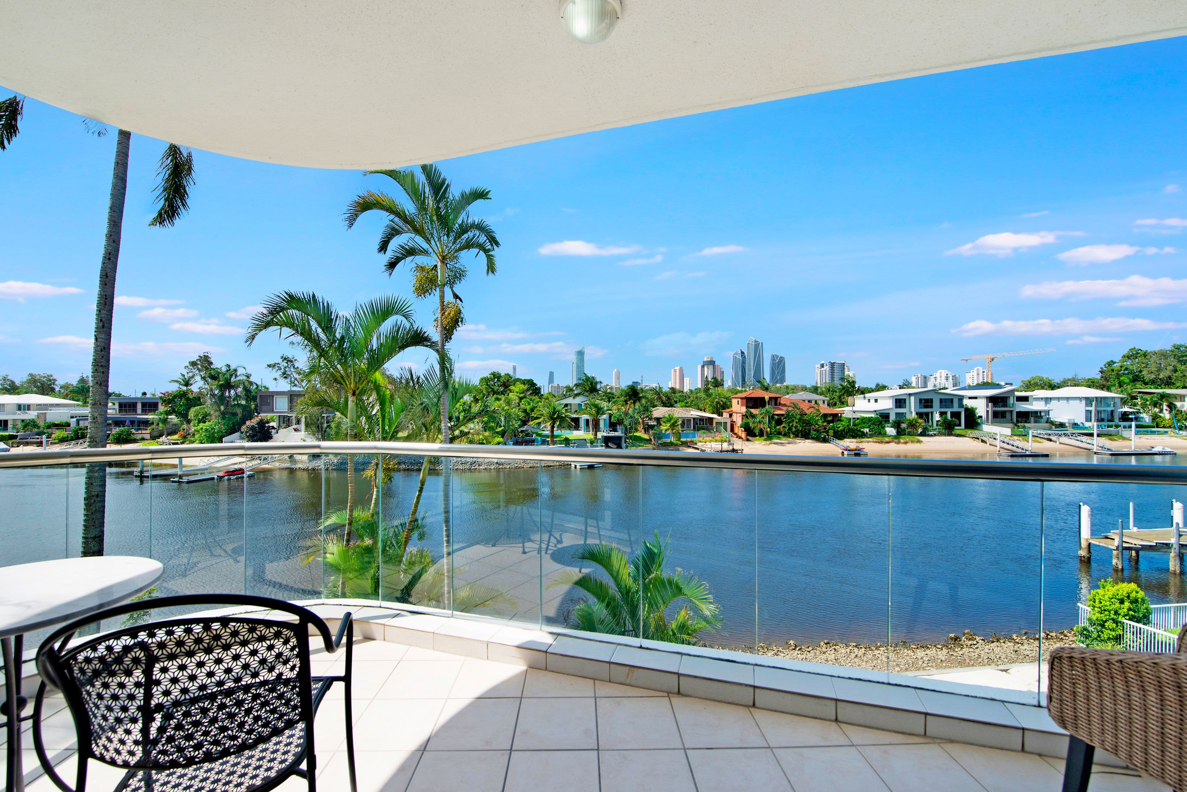 11 Eady Avenue, Broadbeach Waters QLD 4218, Broadbeach Waters - Thumbnail 2