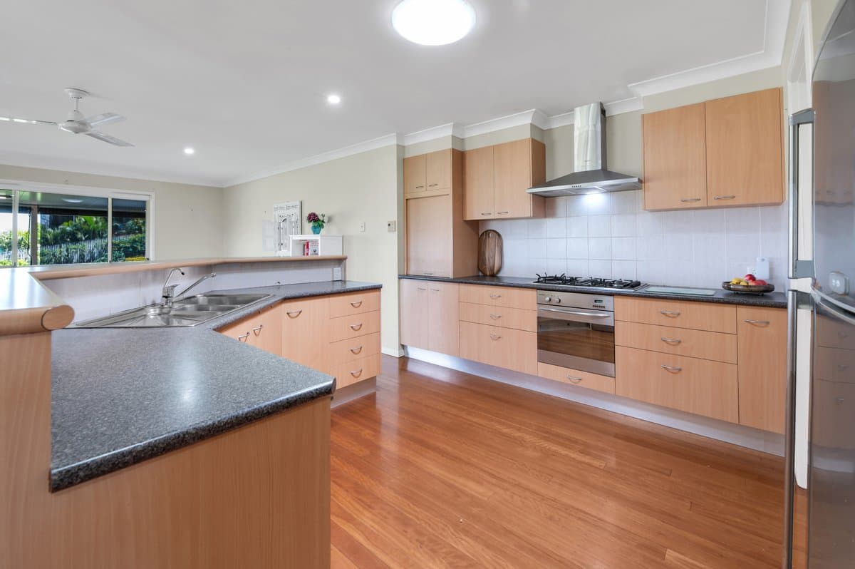 33 Warrungen Way, ASHMORE QLD 4214, Ashmore - Thumbnail 8