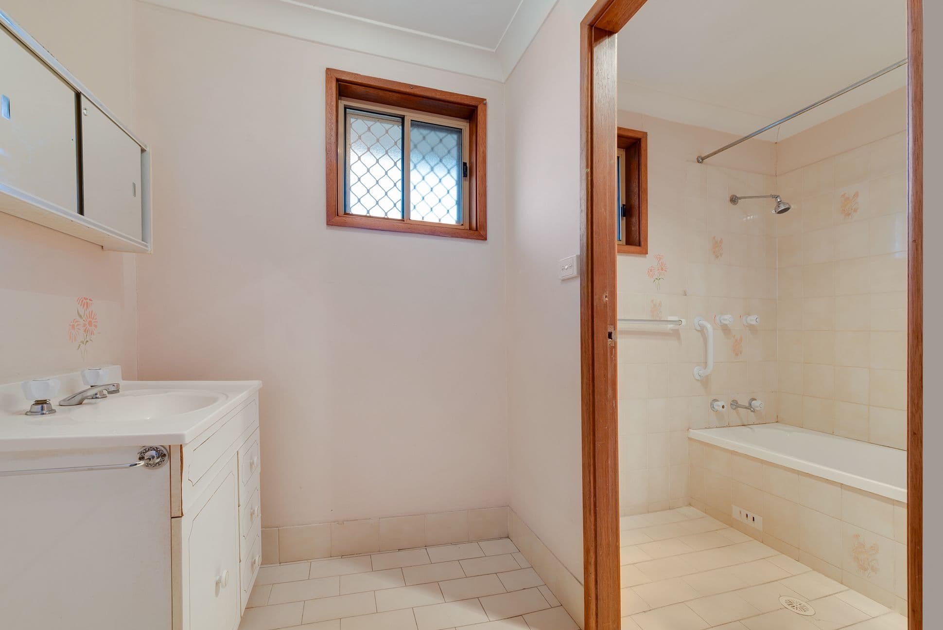 87 O'Sullivan Road, Leumeah - Thumbnail 8