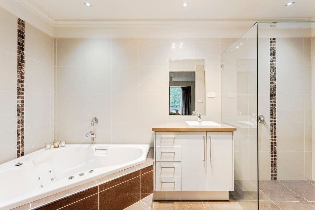 8 Koolkuna Avenue, Doncaster VIC 3108, Doncaster - Thumbnail 7