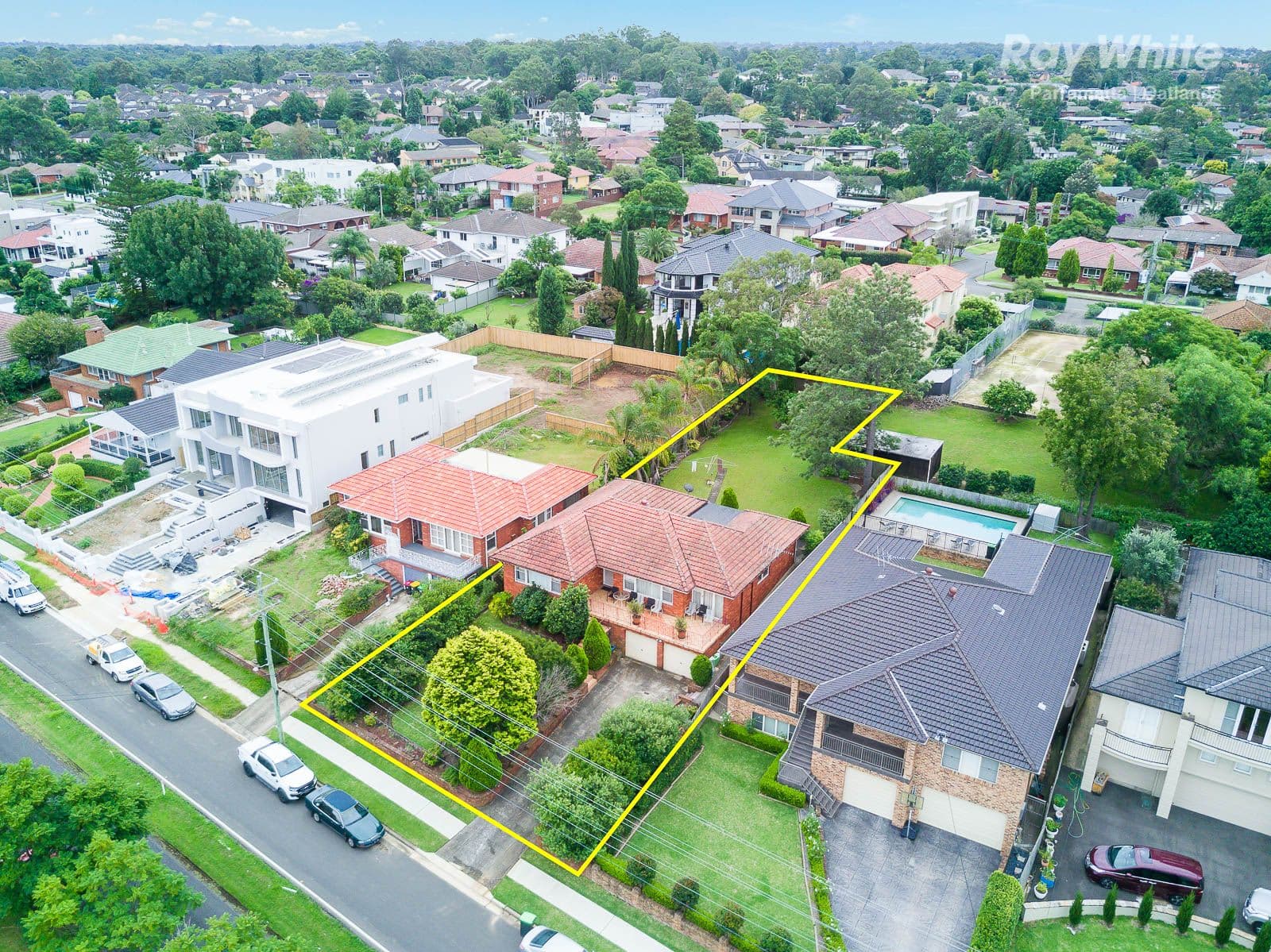 7 Lind Avenue, Oatlands - Image 1