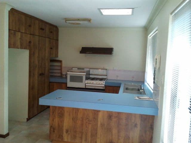 17 Tangaroa Close, COOLOONGUP WA 6168, Cooloongup - Thumbnail 3
