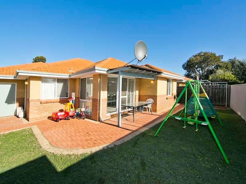 4 Norn Close, SOUTH GUILDFORD WA 6055, South Guildford - Thumbnail 3
