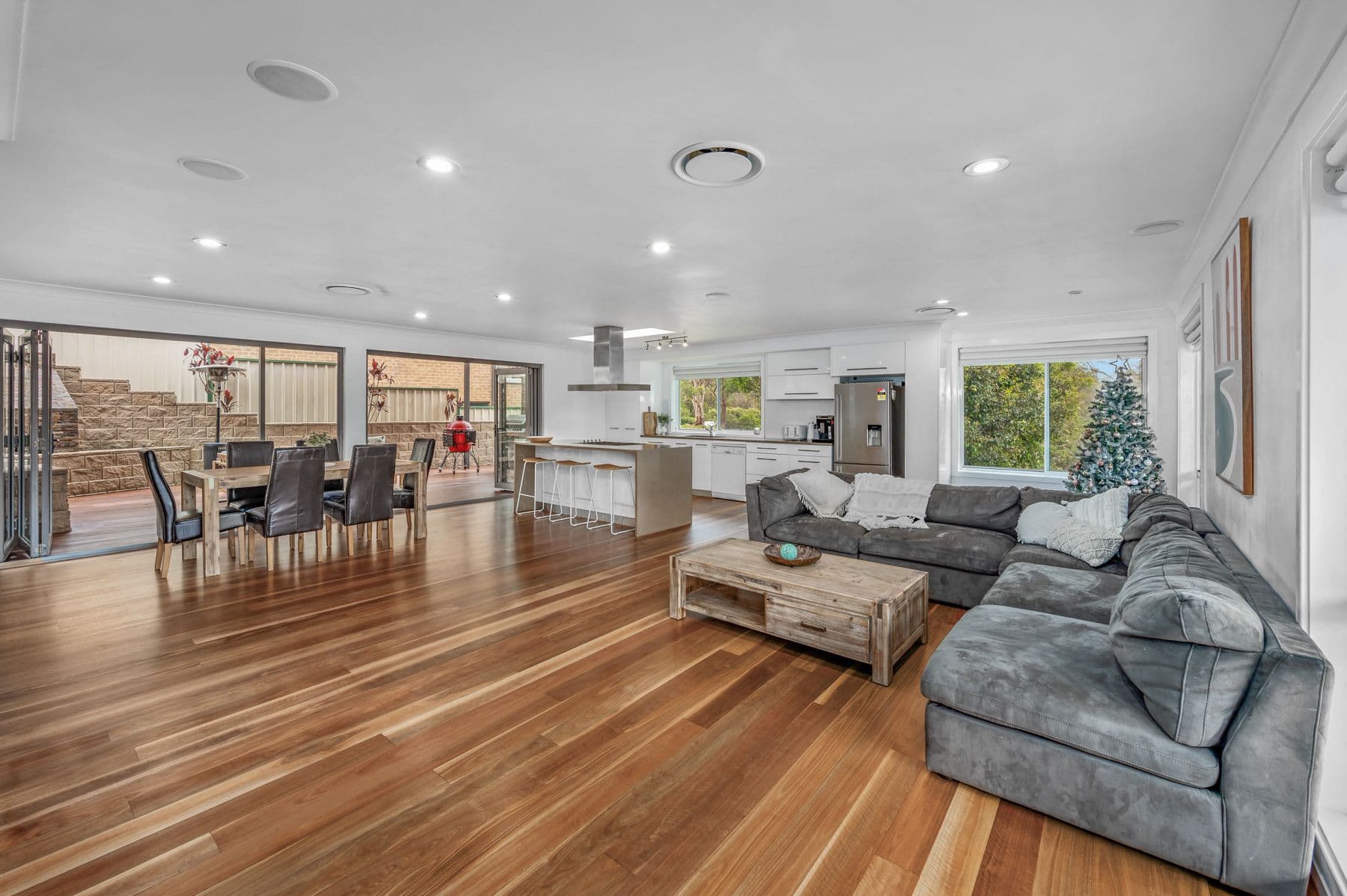 2 Leasingham Close, Eleebana NSW 2282, Eleebana - Thumbnail 3