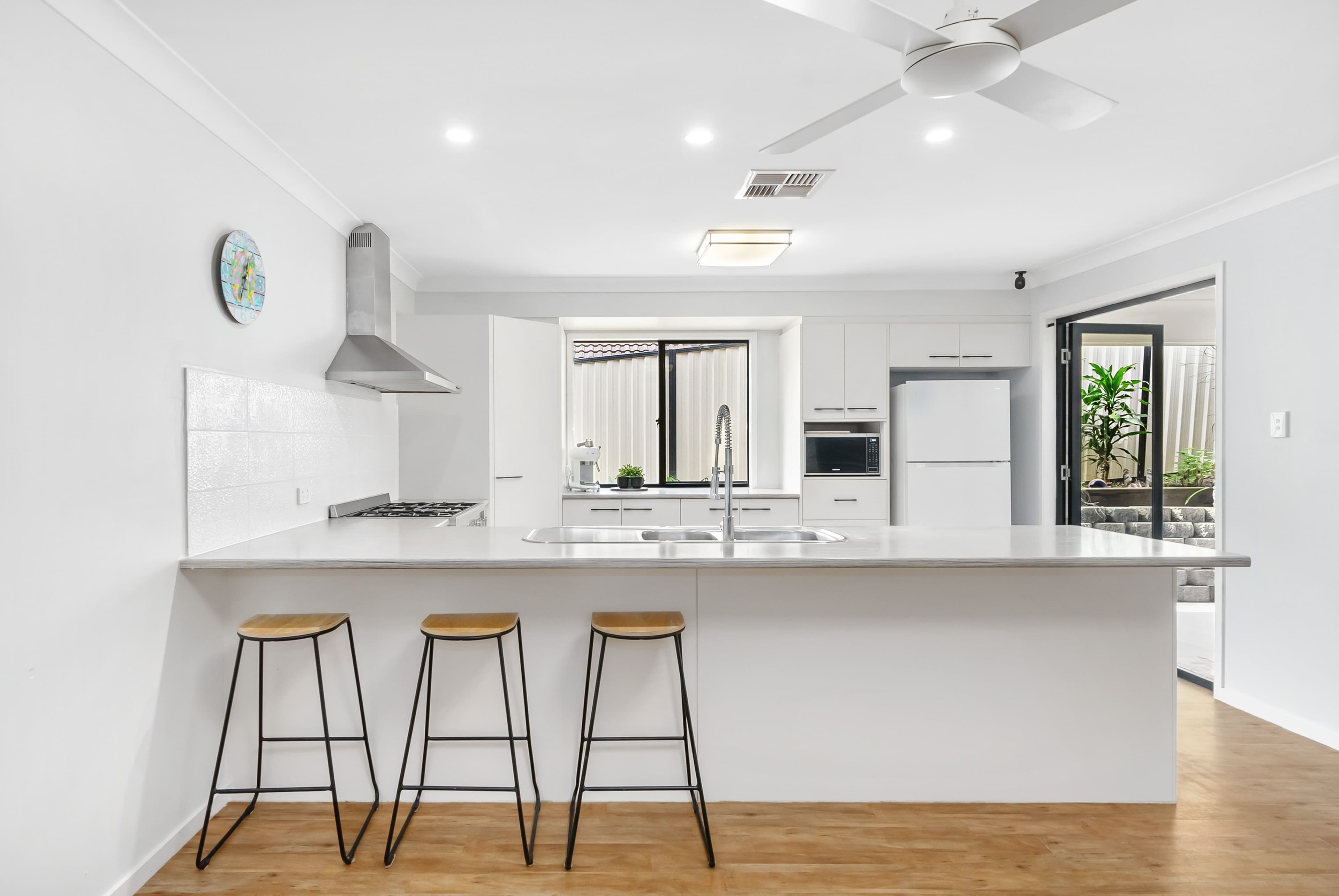 5 Lowe Court, Maudsland QLD 4210, Maudsland - Thumbnail 2