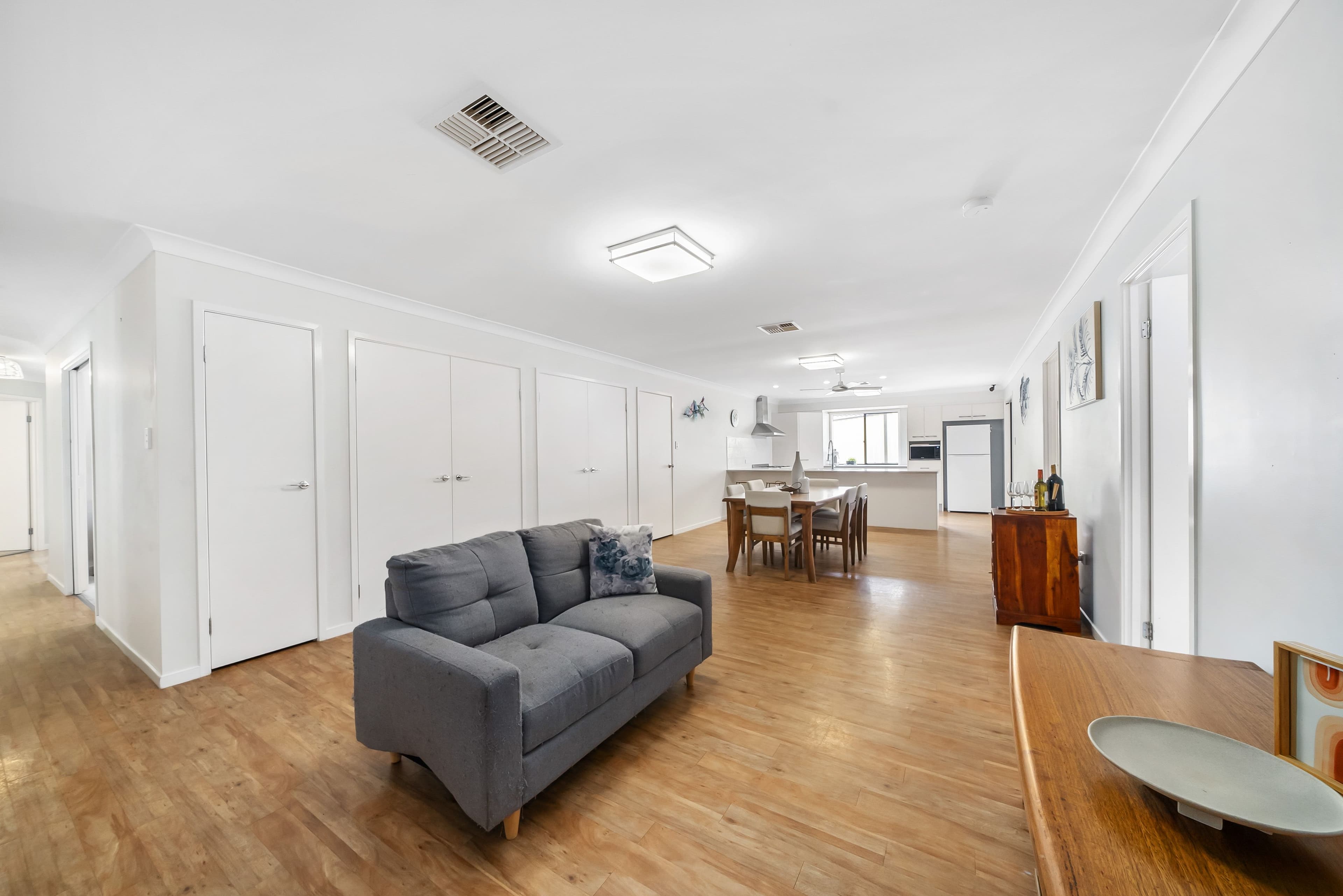 5 Lowe Court, Maudsland QLD 4210, Maudsland - Thumbnail 4