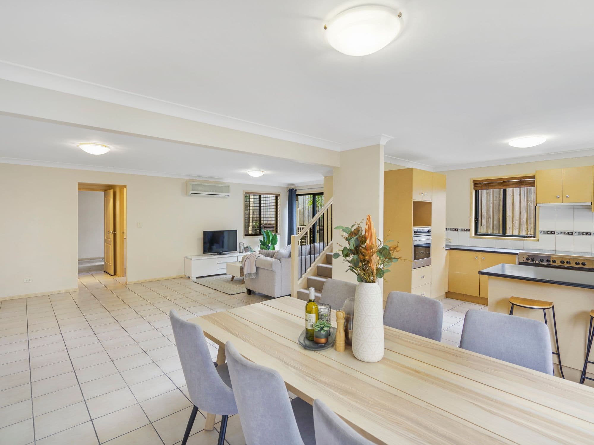 23 Estate Place, Holland Park West QLD 4121, Holland Park West - Thumbnail 3