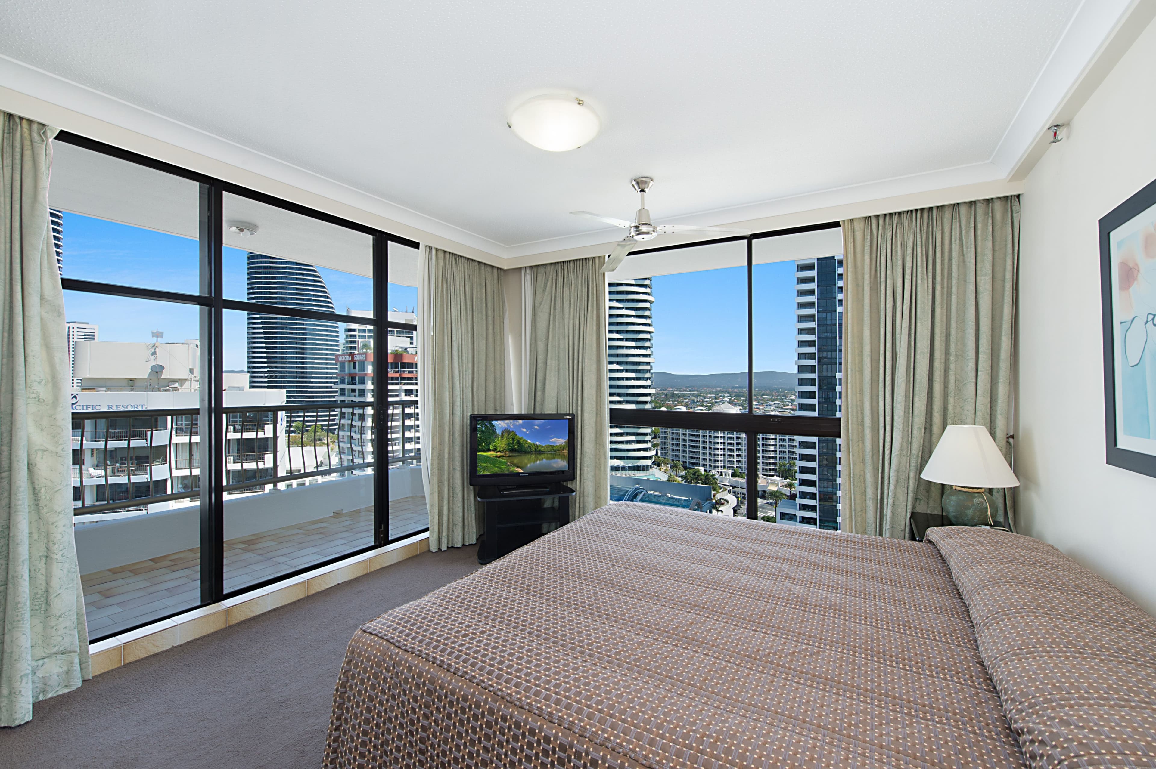 16D 'Beach Haven' 1 Albert Avenue, Broadbeach QLD 4218, Broadbeach - Thumbnail 7