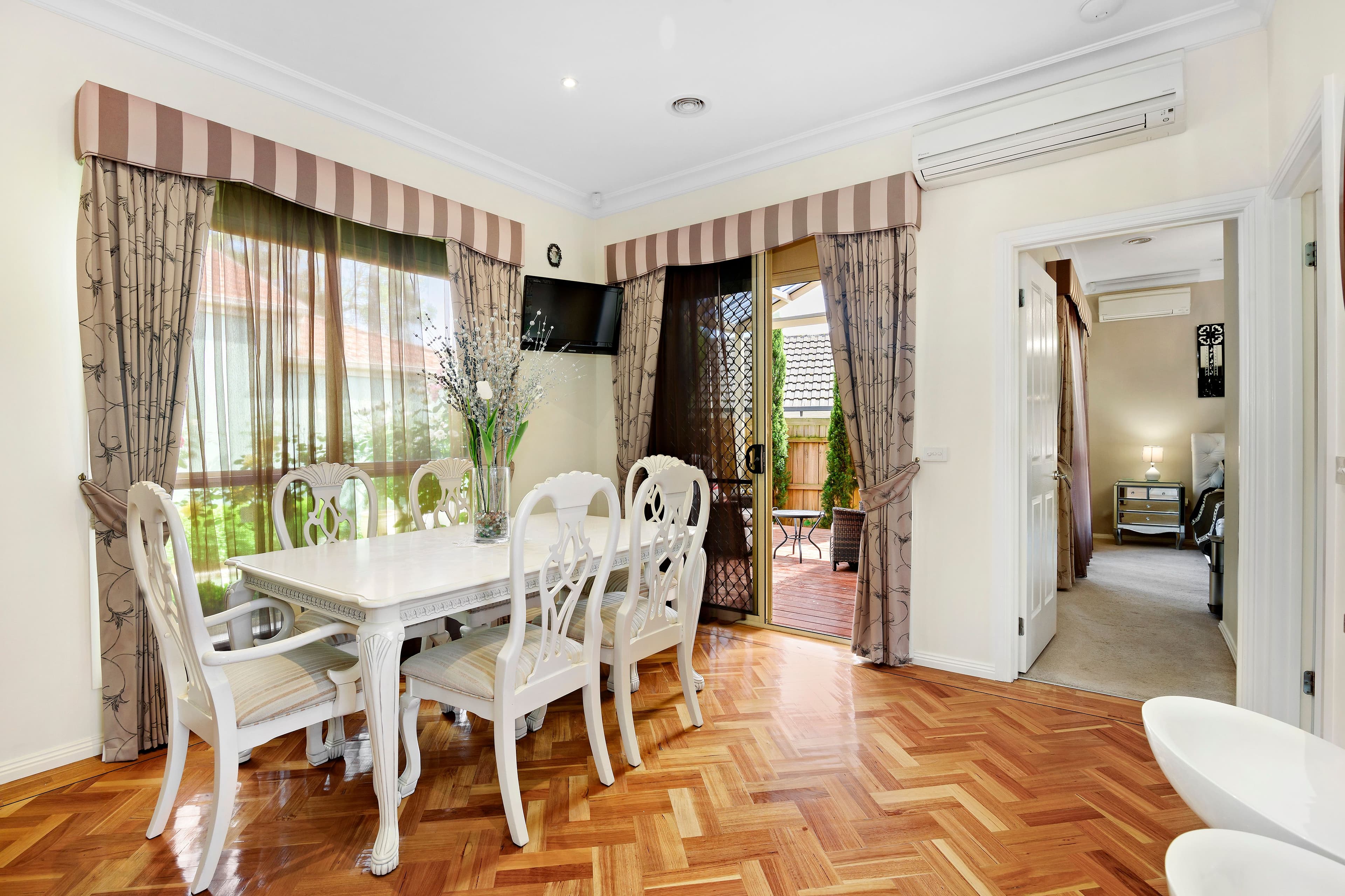22 Carramar Street, Chadstone VIC 3148, Chadstone - Thumbnail 5