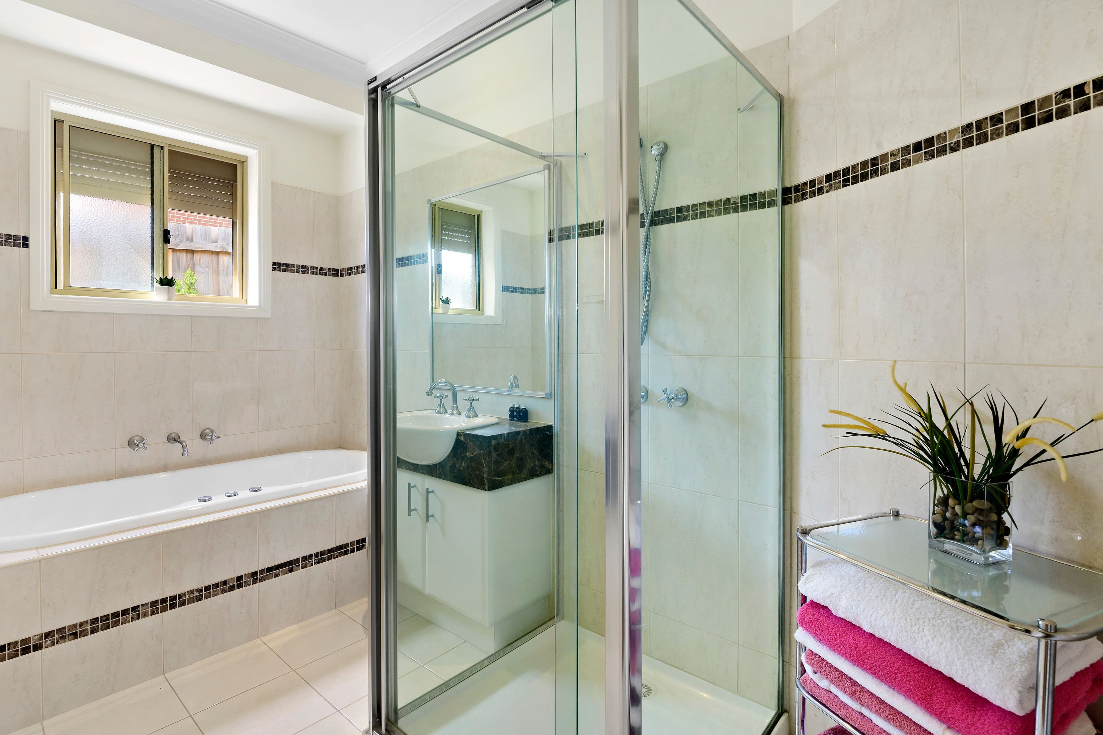 22 Carramar Street, Chadstone VIC 3148, Chadstone - Thumbnail 7