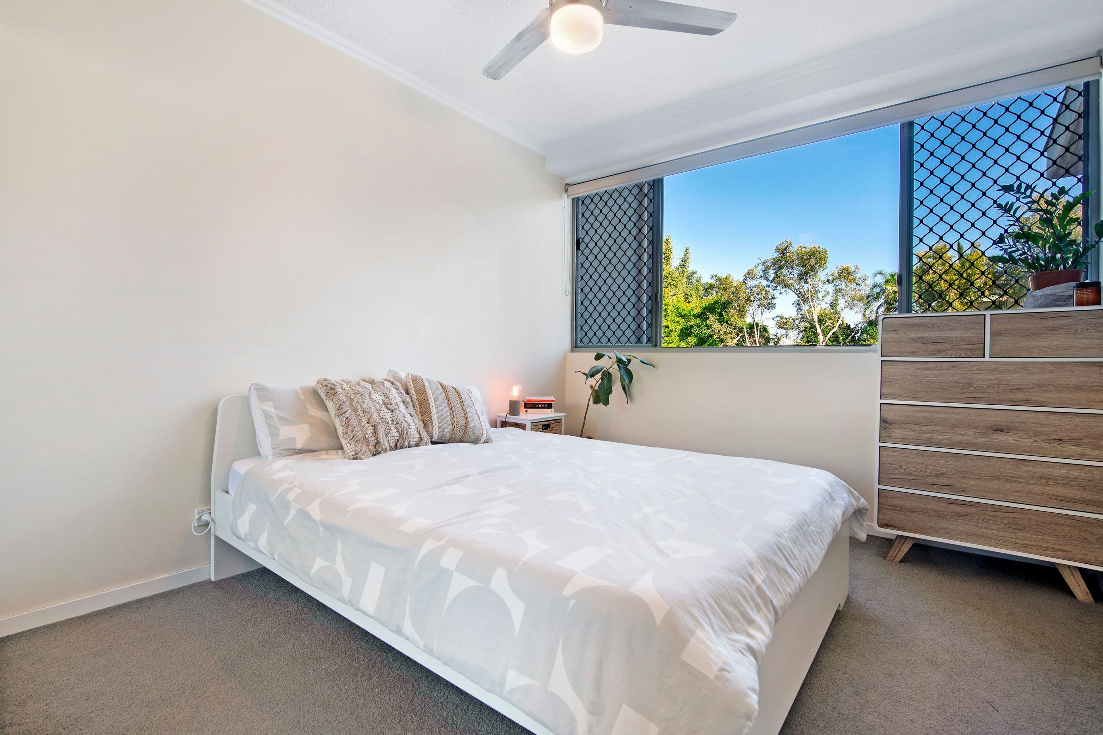 2 Gaven Crescent, Mermaid Beach QLD 4218, Mermaid Beach - Thumbnail 6