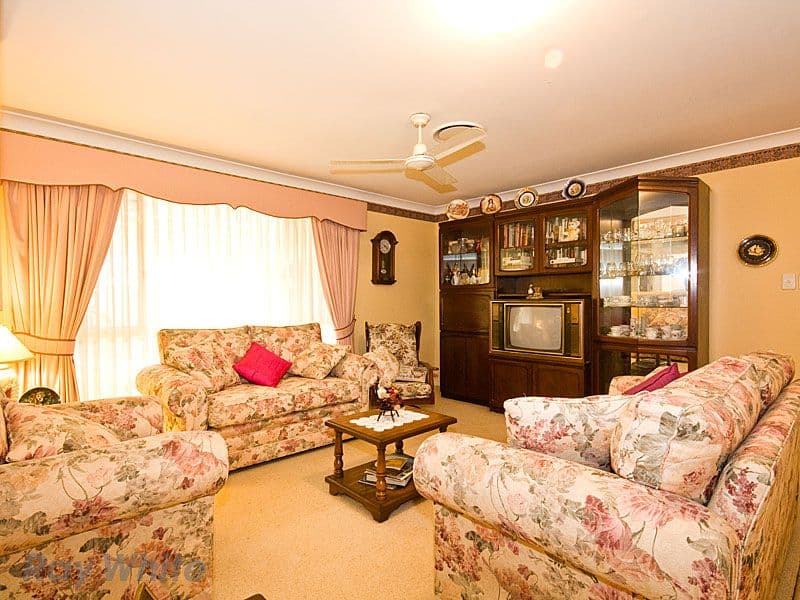 9 Burke Place, FOREST LAKE QLD 4078, Forest Lake - Thumbnail 2