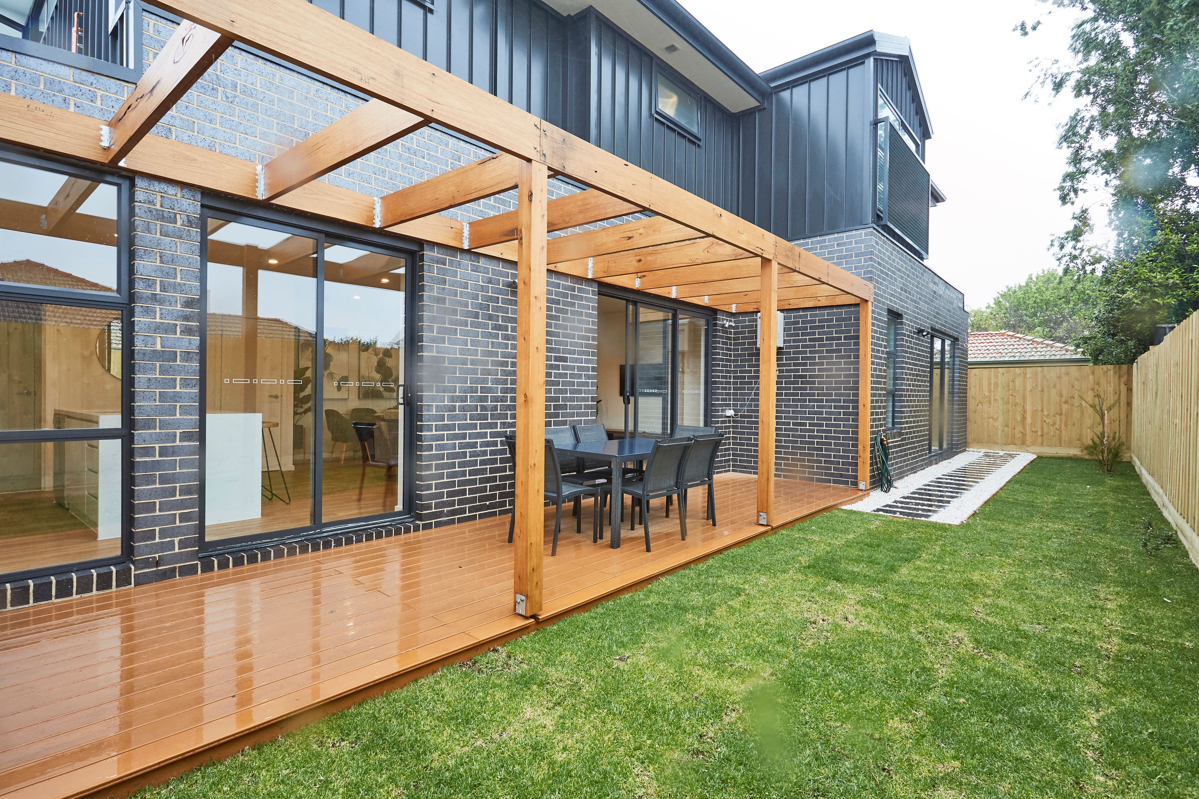 21 Golf Links Avenue, Oakleigh VIC 3166, Oakleigh - Thumbnail 2