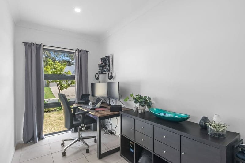 970 High Street, Reservoir - Thumbnail 2