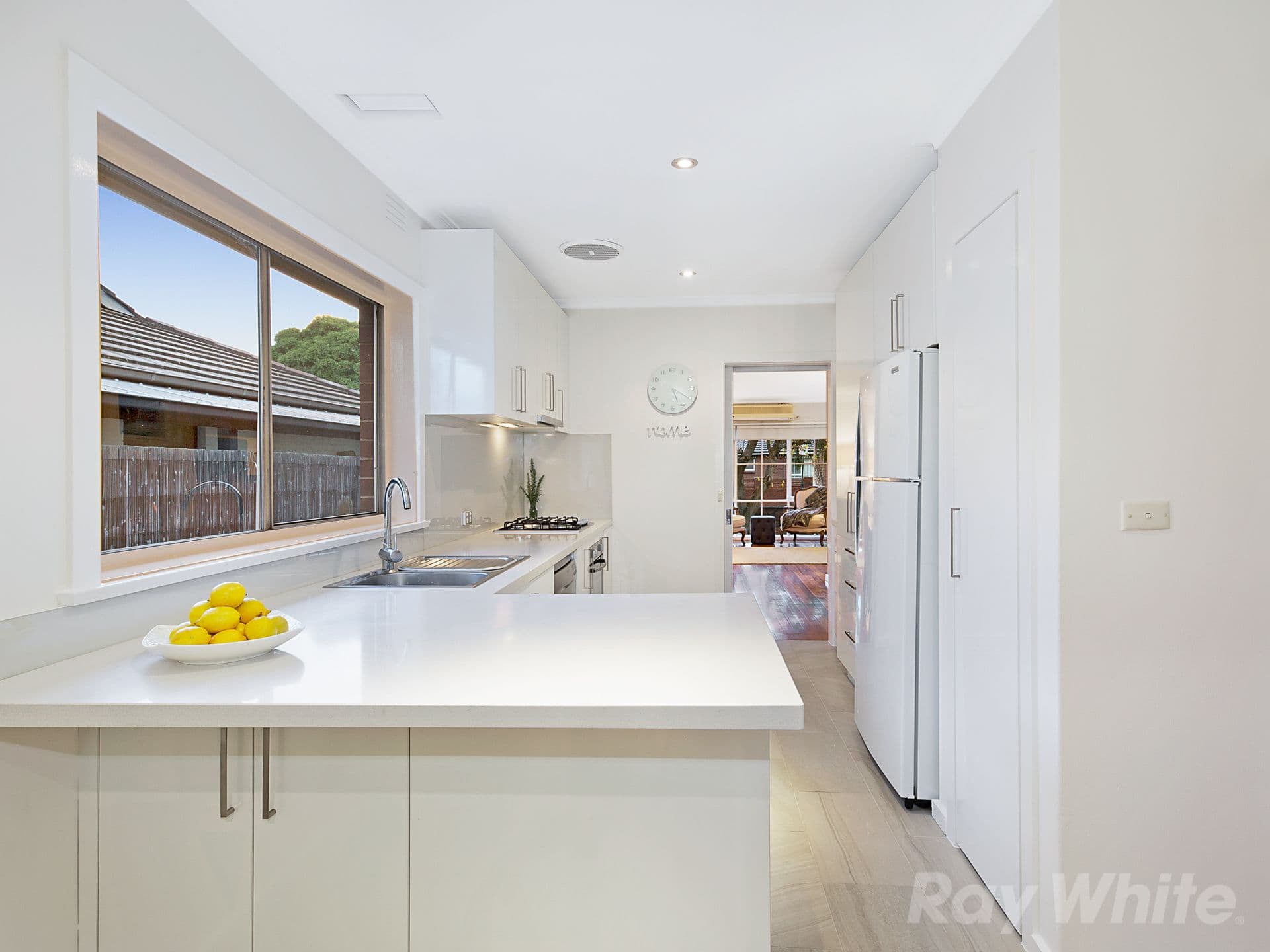 2 Gregory Crescent, Mulgrave VIC 3170, Mulgrave - Thumbnail 2